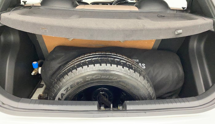 2019 Hyundai Elite i20 SPORTZ PLUS 1.2, CNG, Manual, 62,506 km, Boot Inside