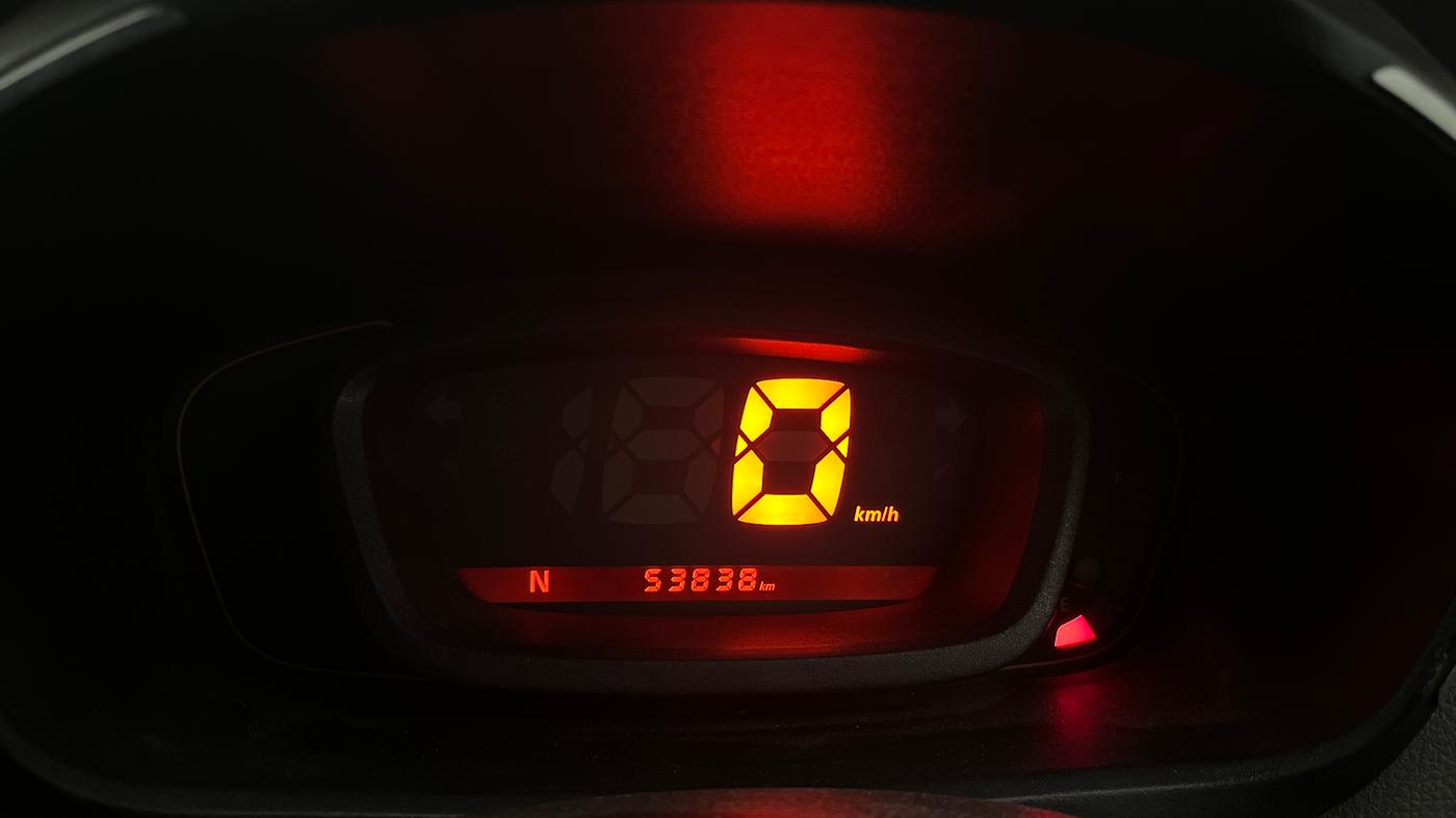 2017 Renault Kwid RXT 1.0 AMT (O), Petrol, Automatic, 53,835 km, Odometer Image