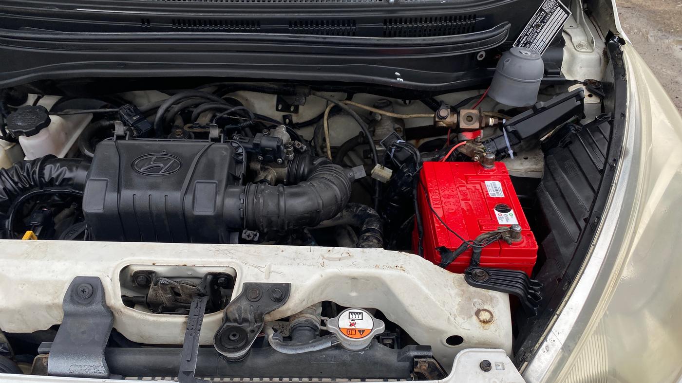 2014 Hyundai Eon ERA +, CNG, Manual, 92,603 km, Engine View - Left