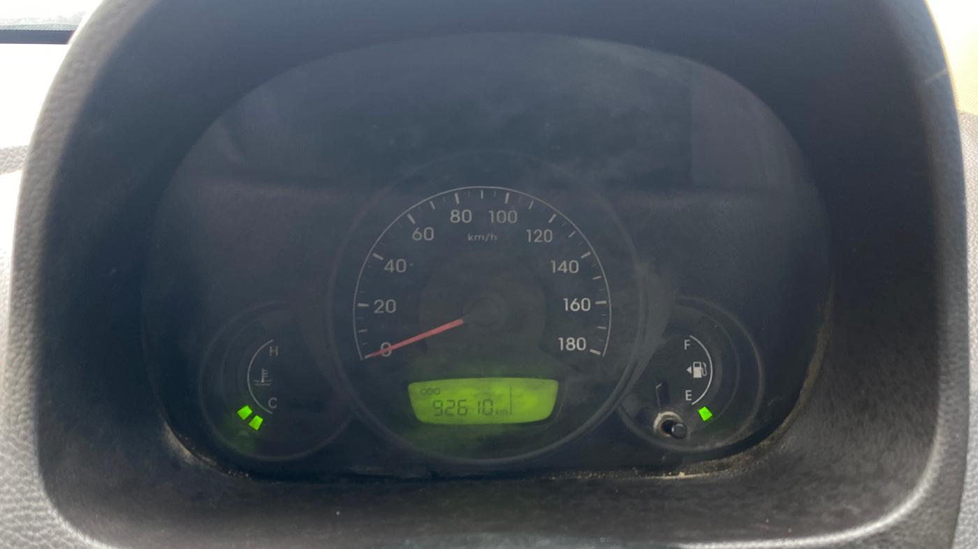 2014 Hyundai Eon ERA +, CNG, Manual, 92,603 km, Odometer Image