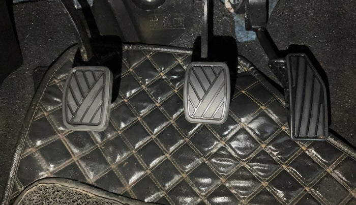 2022 Maruti Baleno SIGMA PETROL 1.2, Petrol, Manual, 14,992 km, Pedals