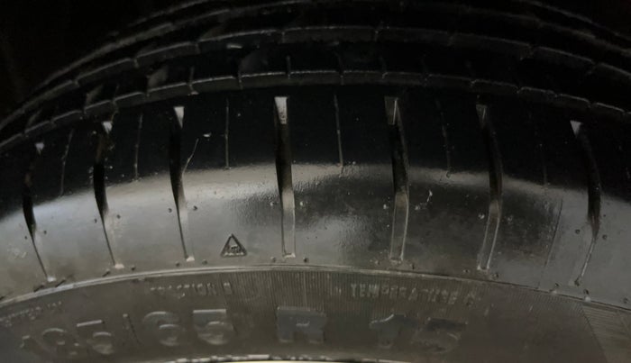 2022 Maruti Baleno SIGMA PETROL 1.2, Petrol, Manual, 14,992 km, Right Front Tyre Tread