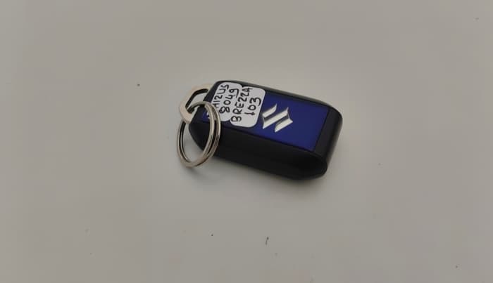 2022 Maruti BREZZA ZXI + SMART HYBRID, Petrol, Manual, 54,250 km, Key Close Up