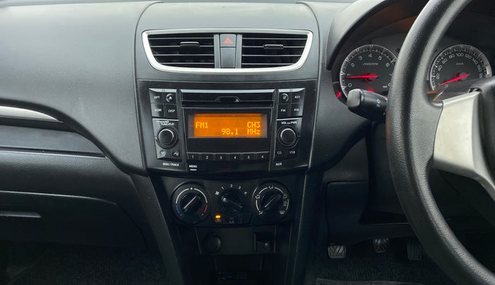 2017 Maruti Swift VXI D, Petrol, Manual, 50,767 km, Air Conditioner