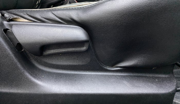 2017 Maruti Swift VXI D, Petrol, Manual, 50,767 km, Driver Side Adjustment Panel
