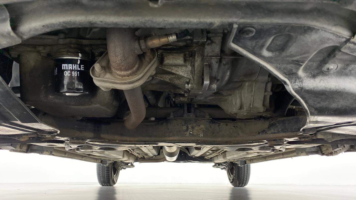 2017 Maruti Swift VXI D, Petrol, Manual, 50,767 km, Front Underbody