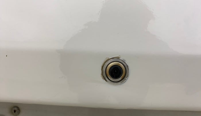 2014 Honda Brio S MT, Petrol, Manual, 1,00,976 km, Parking Camera