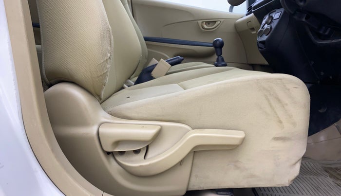 2014 Honda Brio S MT, Petrol, Manual, 1,00,976 km, Driver Side Adjustment Panel