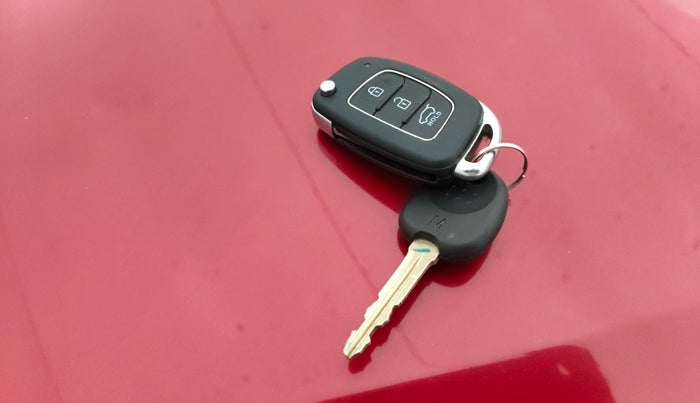 2018 Hyundai Elite i20 ASTA 1.2  CVT, Petrol, Automatic, 47,233 km, Key Close Up