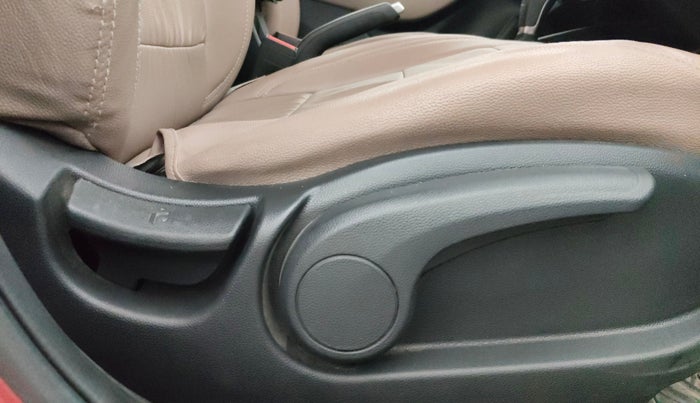 2018 Hyundai Elite i20 ASTA 1.2  CVT, Petrol, Automatic, 47,233 km, Driver Side Adjustment Panel