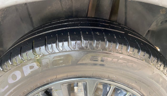 2021 Maruti XL6 ZETA AT, Petrol, Automatic, 61,521 km, Left Rear Tyre Tread