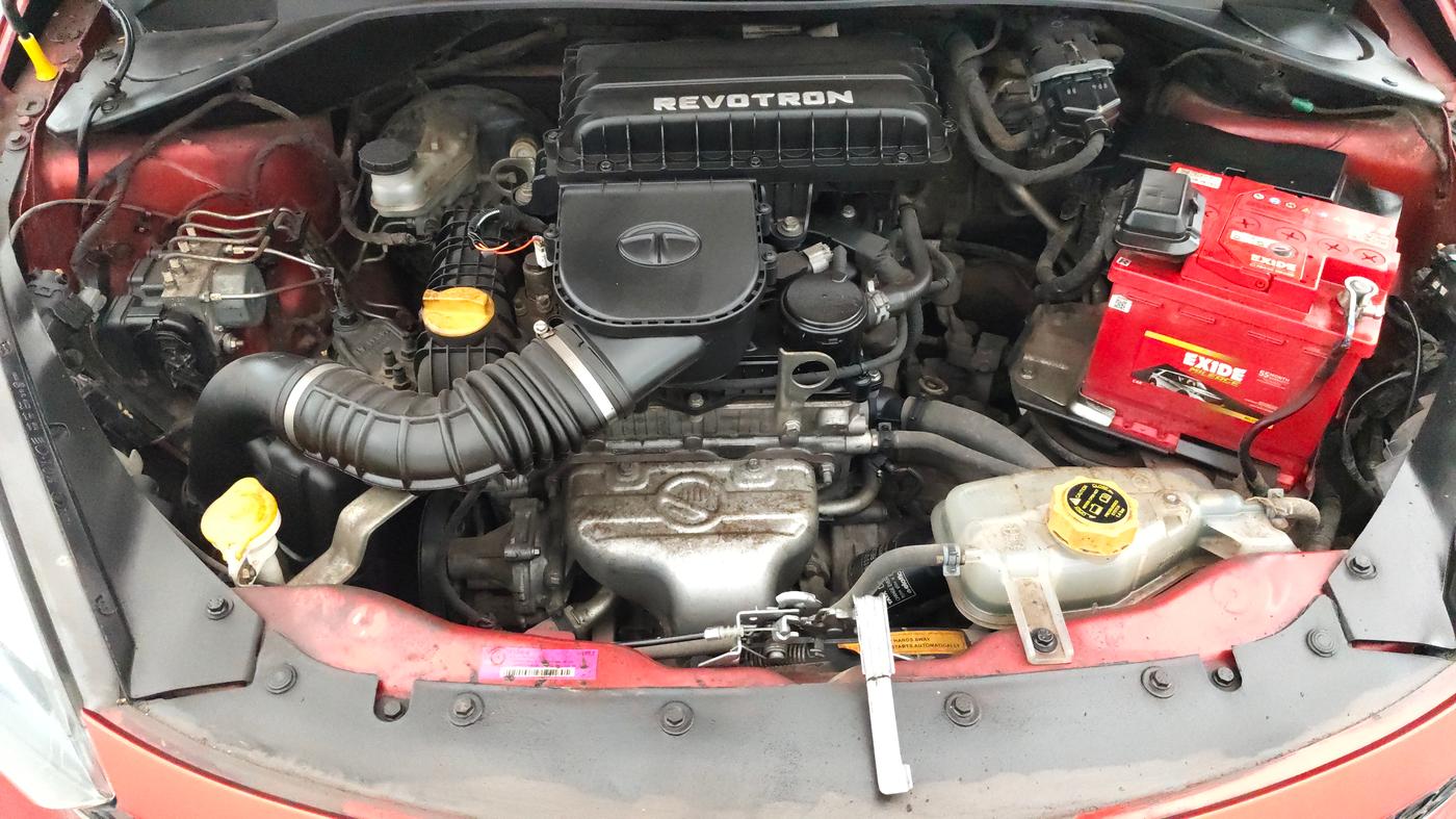 2017 Tata TIGOR XZ PETROL, Petrol, Manual, 47,979 km, Engine View