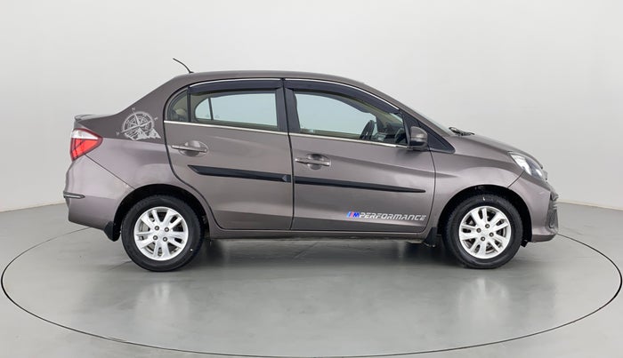 2017 Honda Amaze 1.2 SX MT I VTEC, Petrol, Manual, 64,714 km, Right Side View