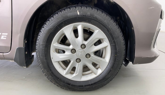 2017 Honda Amaze 1.2 SX MT I VTEC, Petrol, Manual, 64,714 km, Right Front Wheel