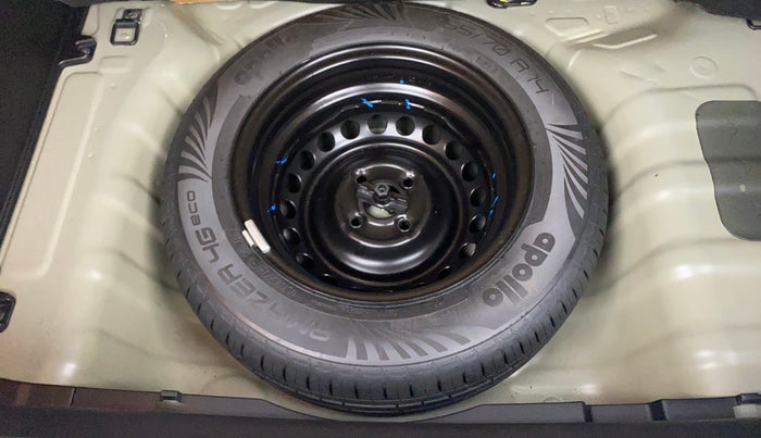 2024 Hyundai EXTER SX (O) Connect 1.2 MT Knight Edition Dual Tone, Petrol, Manual, 14,737 km, Spare Tyre