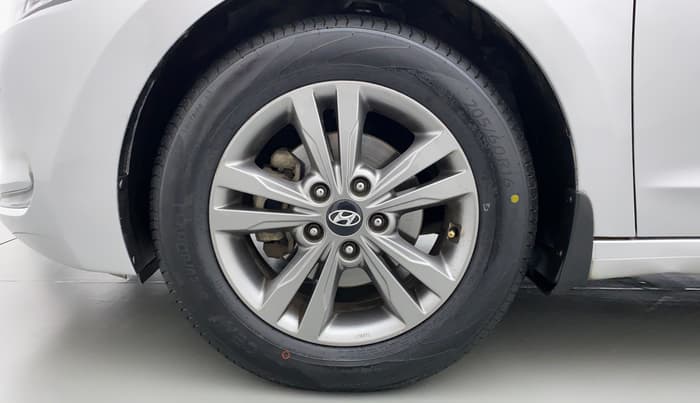 2018 Hyundai New Elantra 2.0 SX (O) AT, Petrol, Automatic, 63,865 km, Left Front Wheel