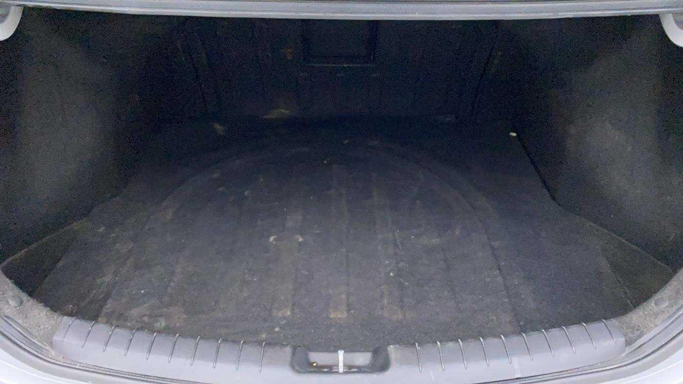 2018 Hyundai New Elantra 2.0 SX (O) AT, Petrol, Automatic, 63,865 km, Boot Inside