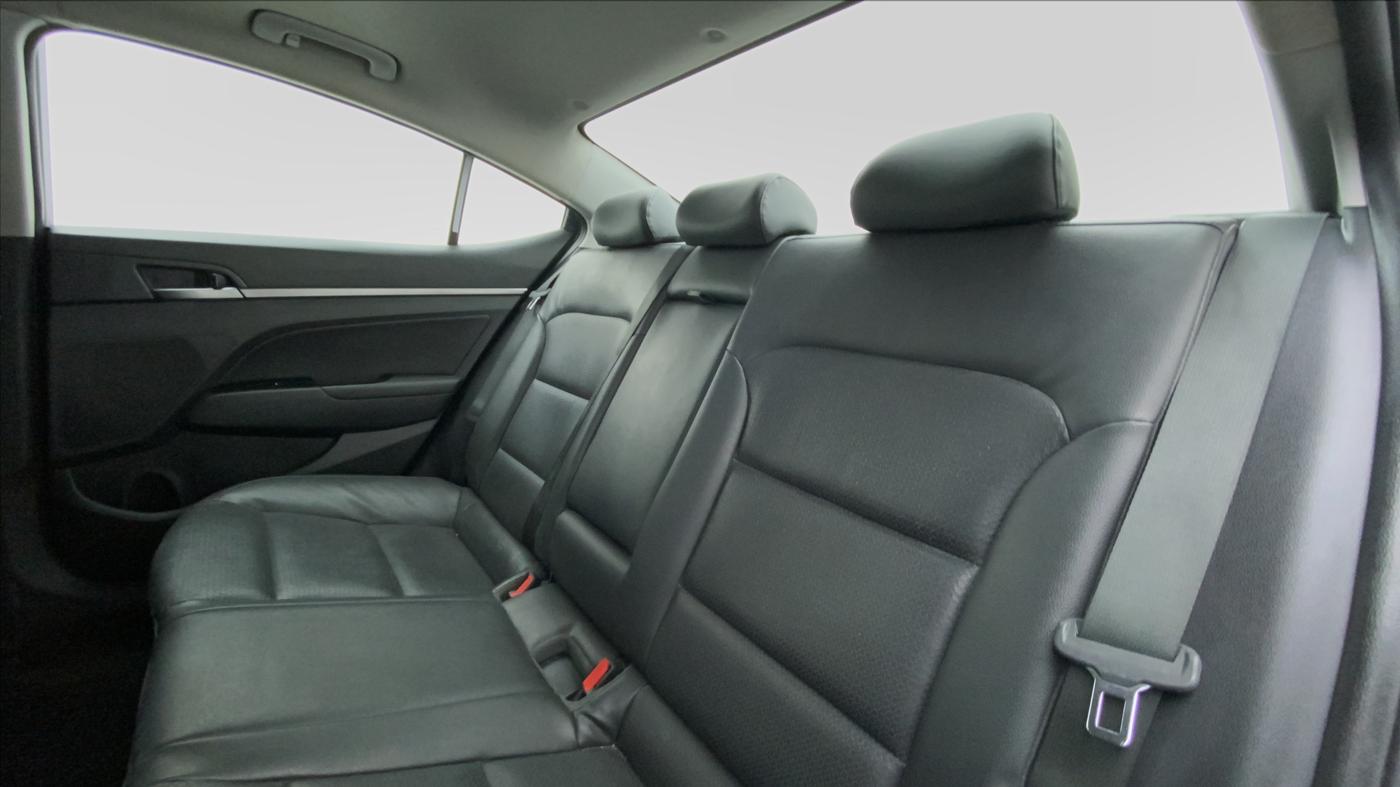 2018 Hyundai New Elantra 2.0 SX (O) AT, Petrol, Automatic, 63,865 km, Right Side Rear Door Cabin