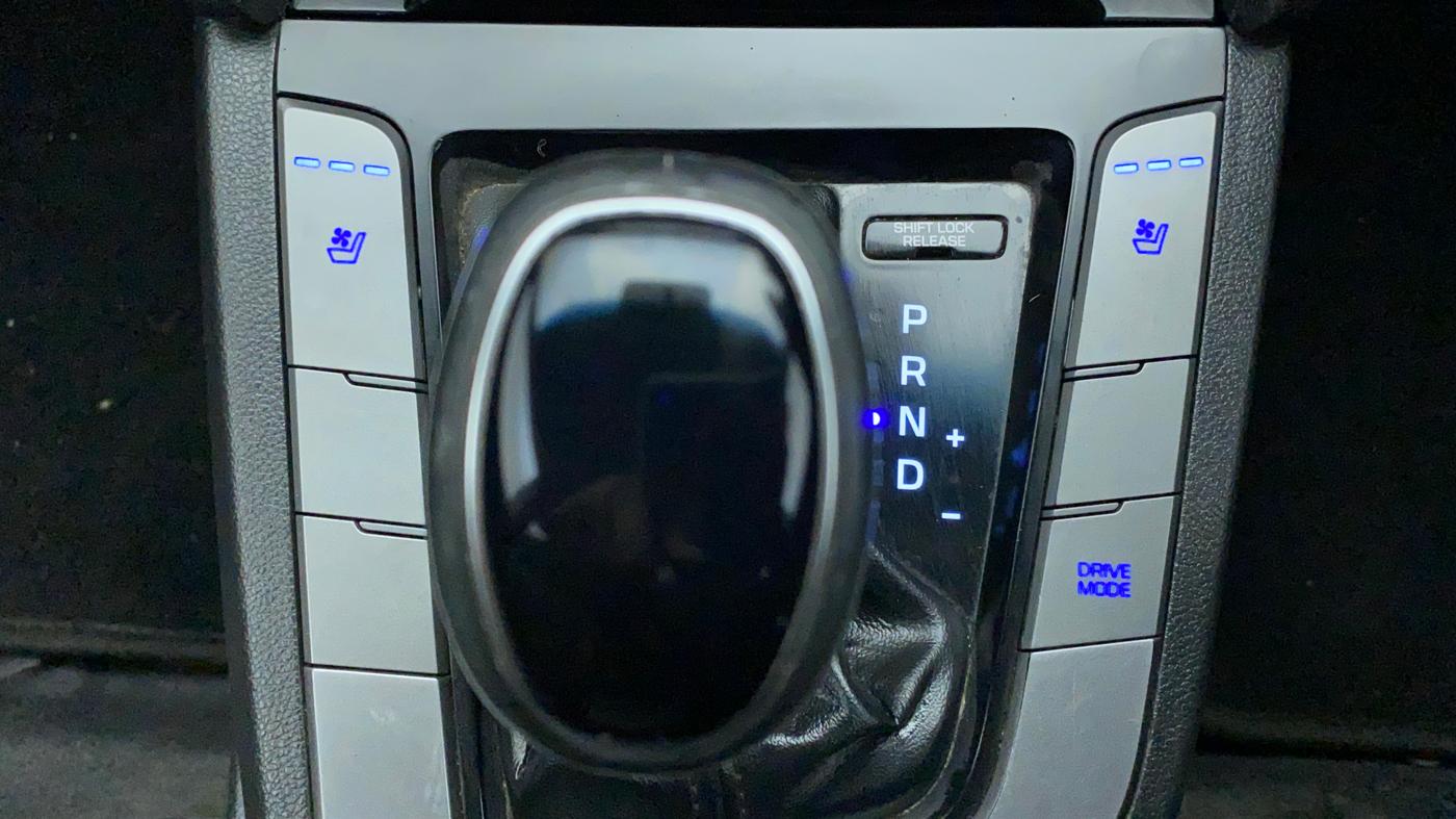 2018 Hyundai New Elantra 2.0 SX (O) AT, Petrol, Automatic, 63,865 km, Heated/ Ventilated Seats