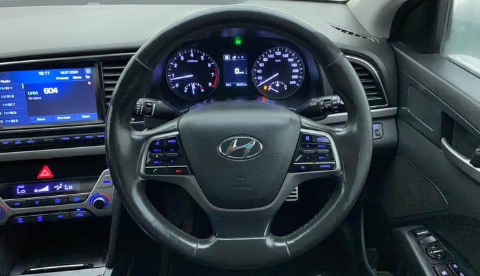 2018 Hyundai New Elantra 2.0 SX (O) AT, Petrol, Automatic, 63,865 km, Steering Wheel Close Up