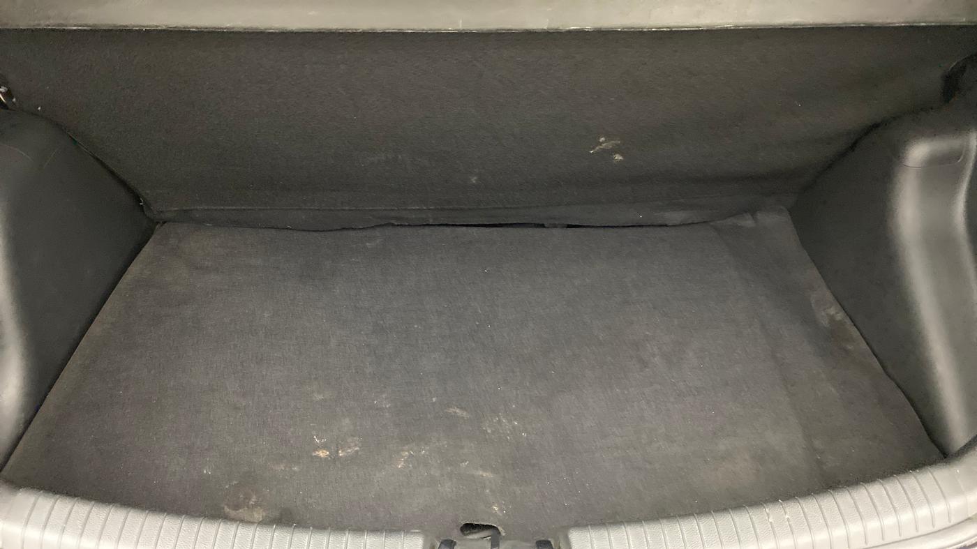 2019 Hyundai Grand i10 MAGNA 1.2 KAPPA VTVT, Petrol, Manual, 32,335 km, Boot Inside