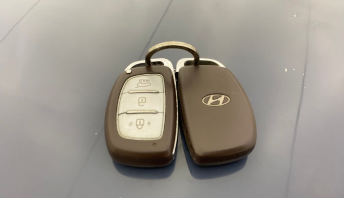 2015 Hyundai Creta SX PLUS 1.6 PETROL, Petrol, Manual, 87,769 km, Key Close Up