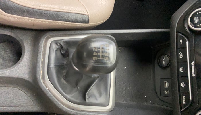 2015 Hyundai Creta SX PLUS 1.6 PETROL, Petrol, Manual, 87,769 km, Gear Lever