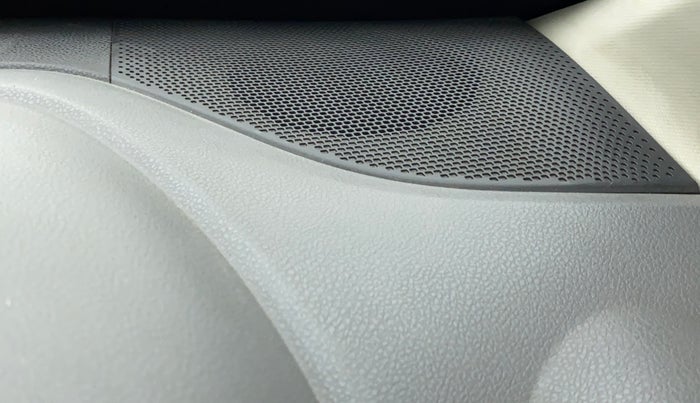 2017 Renault Kwid RXT 1.0, Petrol, Manual, 40,030 km, Speaker