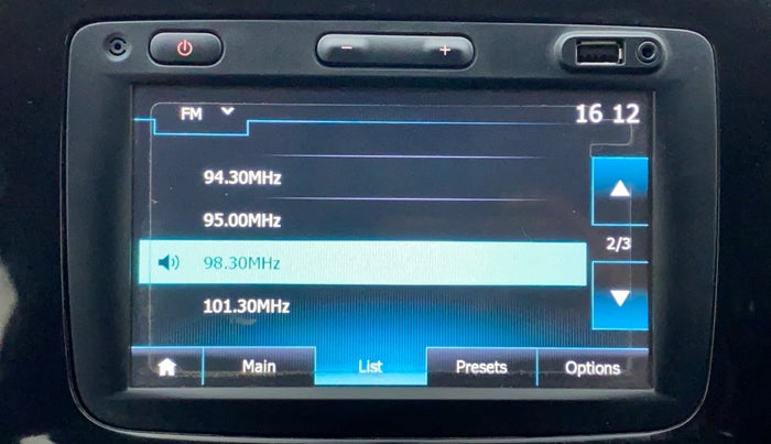 2017 Renault Kwid RXT 1.0, Petrol, Manual, 40,030 km, Infotainment System