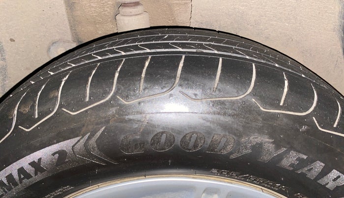 2023 KIA SELTOS HTK 1.5 DIESEL IMT, Diesel, Manual, 30,852 km, Right Rear Tyre Tread