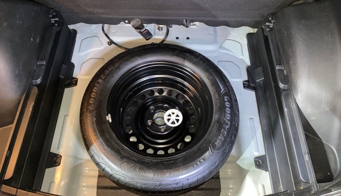 2023 KIA SELTOS HTK 1.5 DIESEL IMT, Diesel, Manual, 30,852 km, Spare Tyre