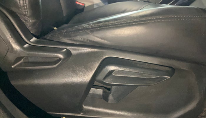 2021 Tata NEXON XZA PLUS SUNROOF PETROL, Petrol, Automatic, 56,481 km, Driver Side Adjustment Panel