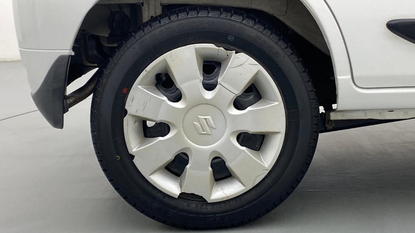 2014 Maruti Alto K10 VXI P, Petrol, Manual, 30,310 km, Right Rear Wheel