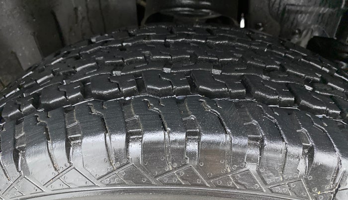 2021 Mahindra Thar LX PETROL HT 4WD AT, Petrol, Automatic, 7,530 km, Right Front Tyre Tread
