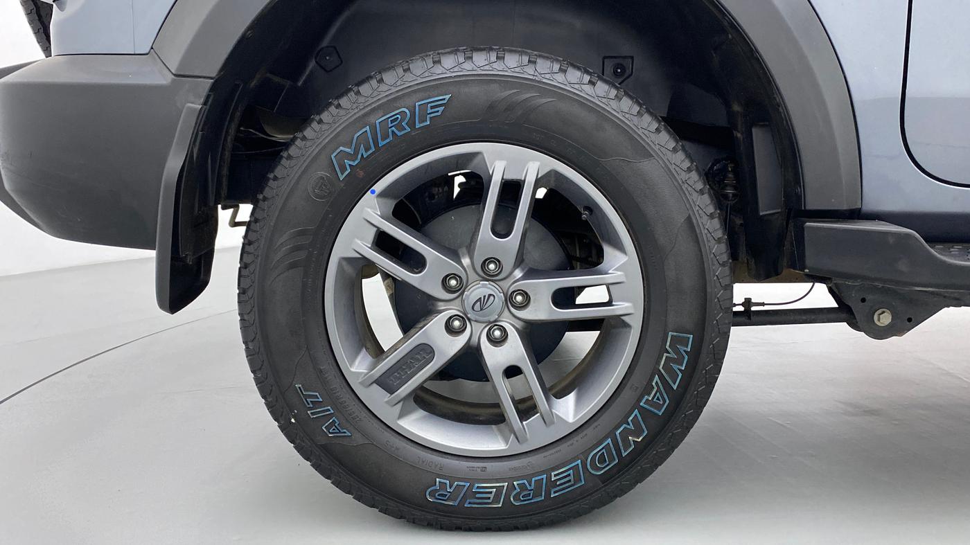 2021 Mahindra Thar LX PETROL HT 4WD AT, Petrol, Automatic, 7,530 km, Right Rear Wheel