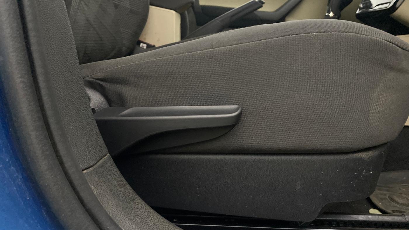 2022 Skoda SLAVIA AMBITION 1.0L TSI AT, Petrol, Automatic, 23,133 km, Driver Side Adjustment Panel