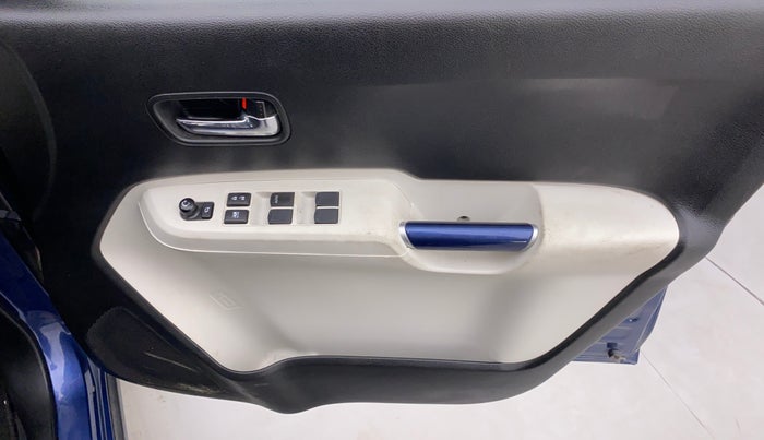 2020 Maruti IGNIS ALPHA 1.2 AMT, Petrol, Automatic, 10,723 km, Driver Side Door Panels Control