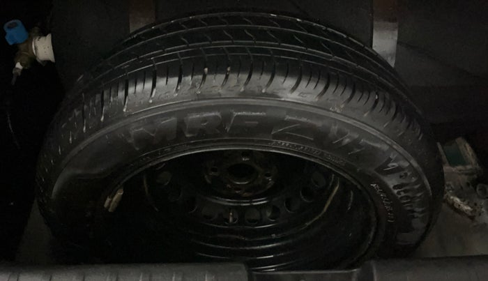2019 Maruti Baleno DELTA PETROL 1.2, CNG, Manual, 63,813 km, Spare Tyre