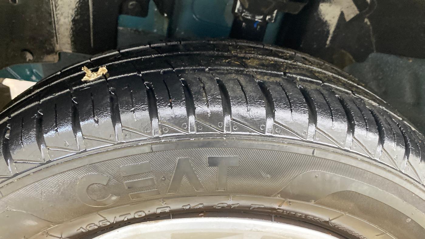 2023 Renault Kwid RXT 1.0, Petrol, Manual, 18,109 km, Left Front Tyre Tread