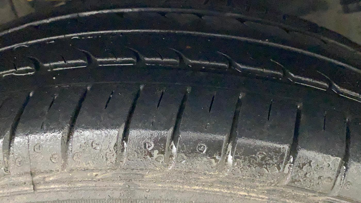 2021 Honda City 1.5L I-VTEC V MT 4TH GEN, Petrol, Manual, 8,435 km, Right Front Tyre Tread