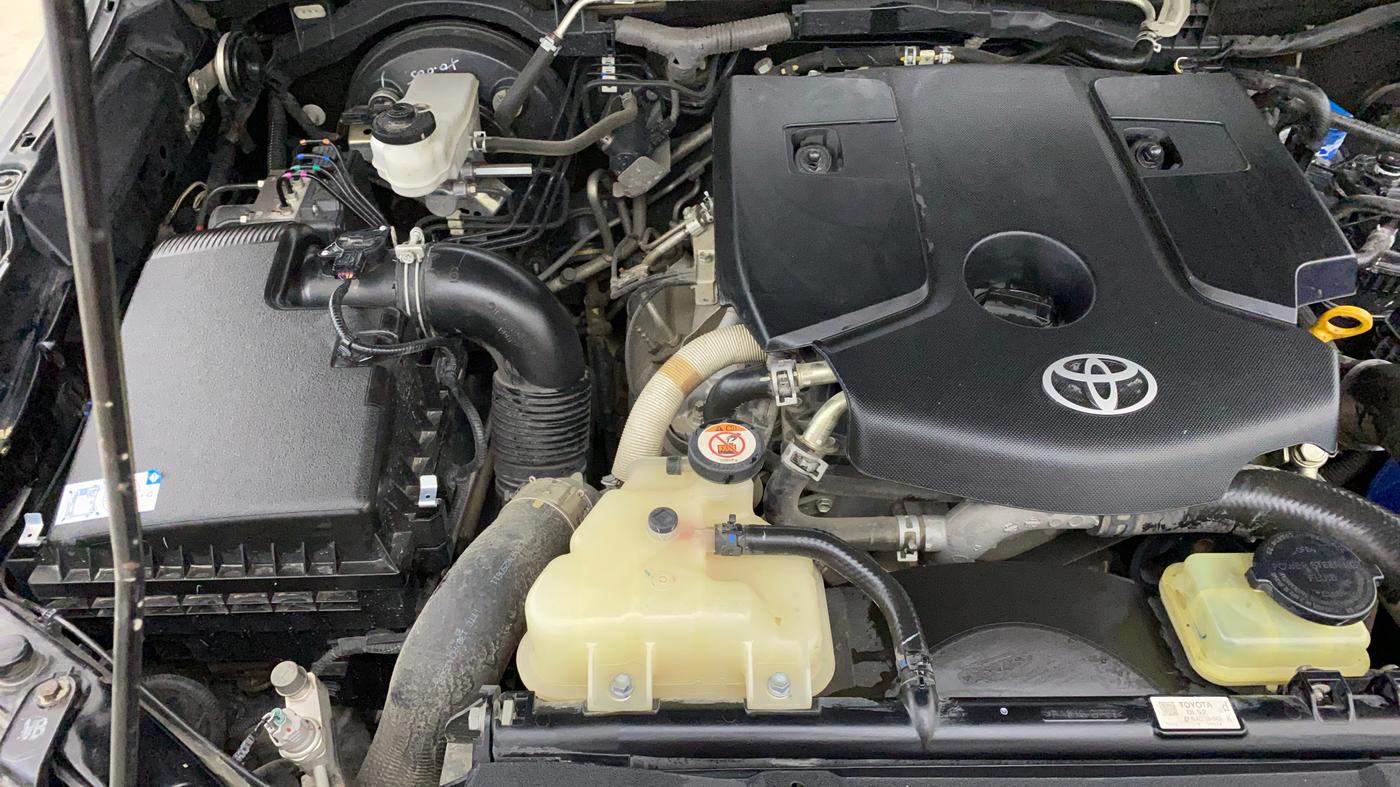 2021 Toyota Fortuner 2.8 4X2 MT, Diesel, Manual, 79,874 km, Engine View - Right