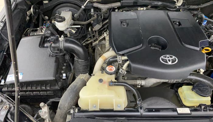 2021 Toyota Fortuner 2.8 4X2 MT, Diesel, Manual, 79,874 km, Engine View - Right
