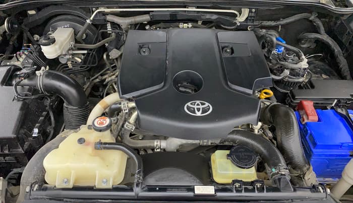 2021 Toyota Fortuner 2.8 4X2 MT, Diesel, Manual, 79,874 km, Engine View
