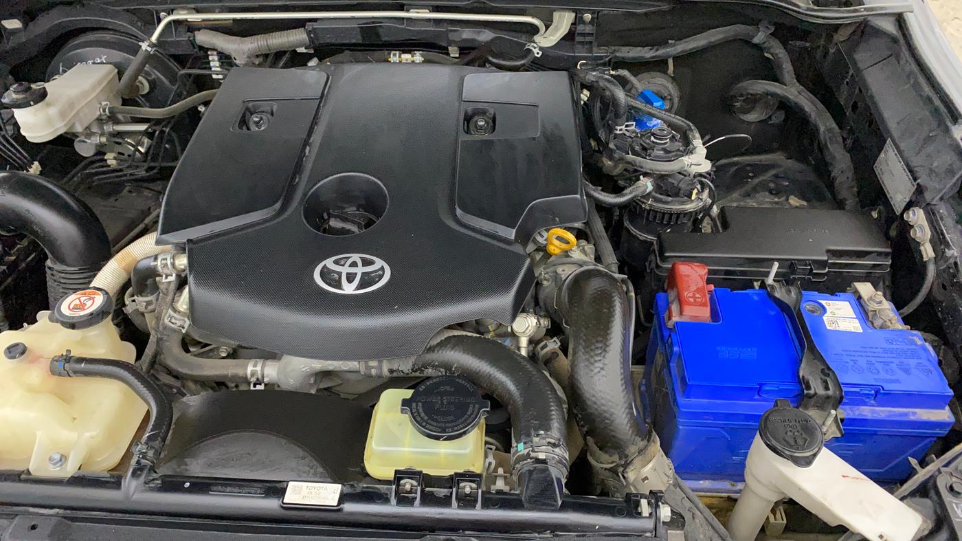 2021 Toyota Fortuner 2.8 4X2 MT, Diesel, Manual, 79,874 km, Engine View - Left