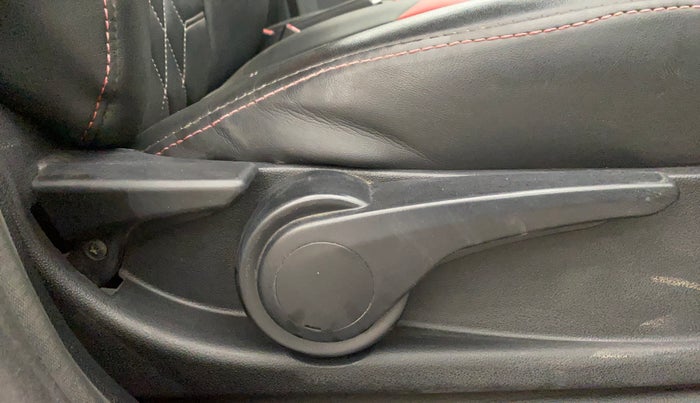 2018 Tata TIGOR XT PETROL, Petrol, Manual, 74,415 km, Driver Side Adjustment Panel