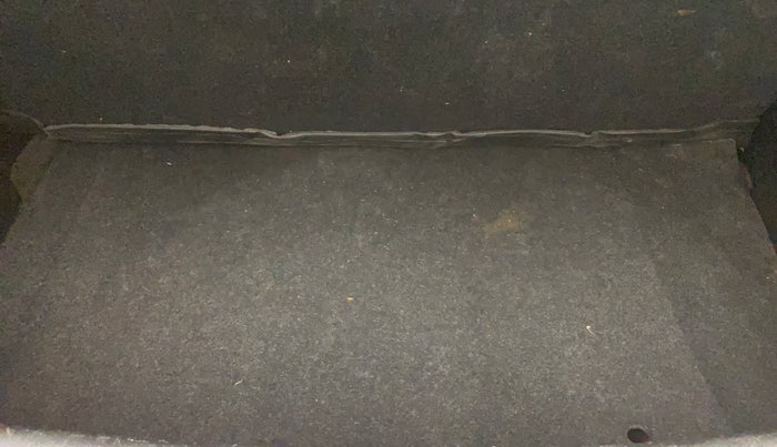 2014 Maruti Swift ZXI, Petrol, Manual, 59,074 km, Boot Inside