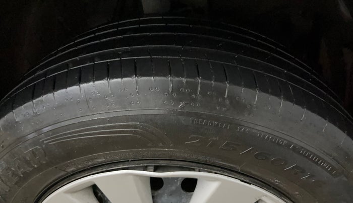 2023 Honda ELEVATE V CVT, Petrol, Automatic, 23,955 km, Right Front Tyre Tread