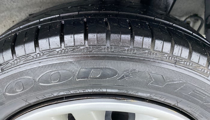 2018 Hyundai Grand i10 MAGNA 1.2 VTVT, Petrol, Manual, 22,017 km, Left Rear Tyre Tread