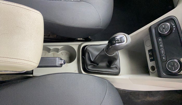 2019 Tata Tiago XZ PLUS PETROL, Petrol, Manual, 67,378 km, Gear Lever