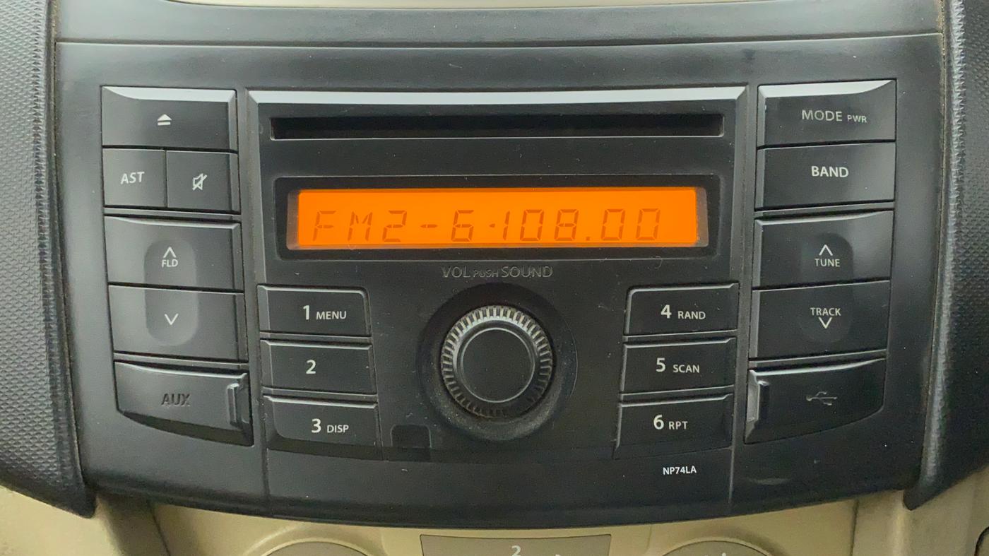 2014 Maruti Swift Dzire VXI, Petrol, Manual, 1,16,132 km, Infotainment System
